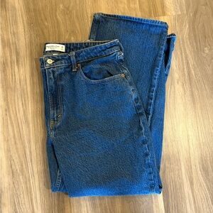 Abercrombie & Fitch 90s High-Rise Relaxed Curve Love Jeans Size 32S